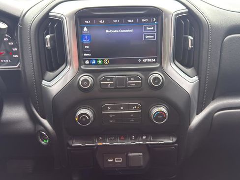 Used 2020 Chevrolet Silverado 1500 RST w/ RST Value Package image 14