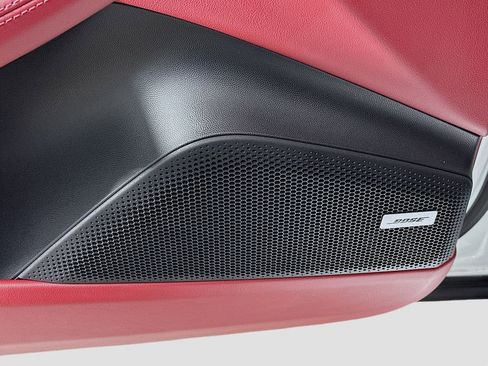 Certified 2025 Porsche Macan 4S Electric image 21