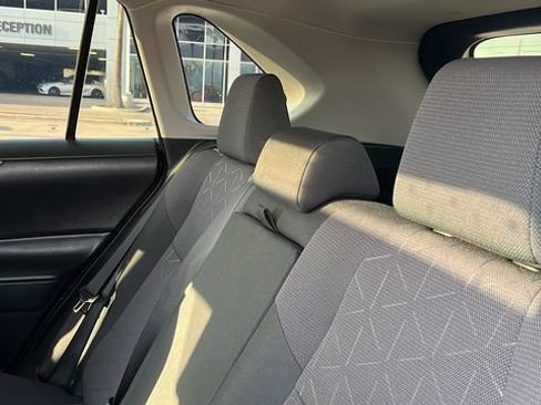 Used 2024 Toyota RAV4 XLE w/ Convenience Package AWD/4WD image 19