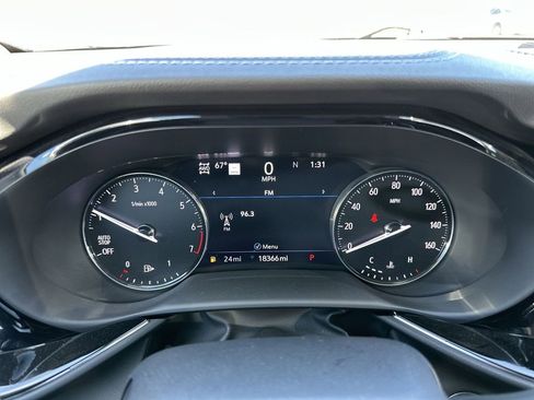 Used 2023 Buick Envision Avenir AWD/4WD image 15