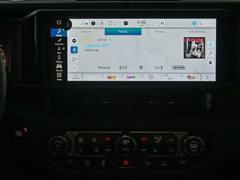 New 2026 Jeep Gladiator Mojave image 21