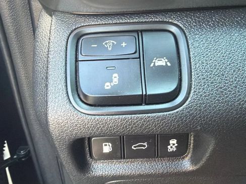 Used 2020 Kia Optima LX FWD image 32