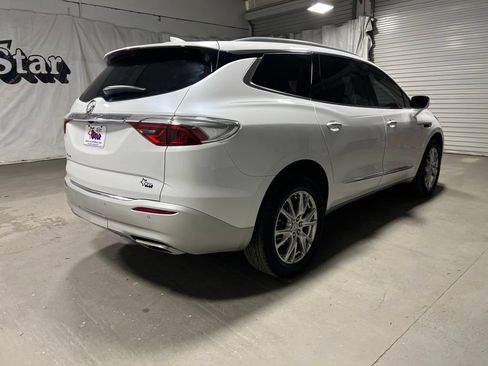 Used 2023 Buick Enclave Essence w/ Experience Buick Package FWD image 7