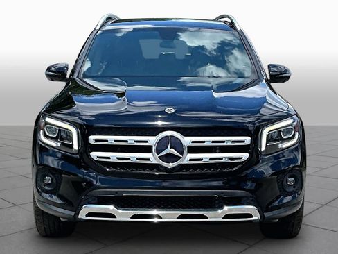 Used 2023 Mercedes-Benz GLB 250 image 4