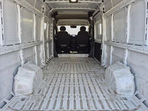 Used 2025 RAM ProMaster 3500 w/ Convenience Group FWD image 6