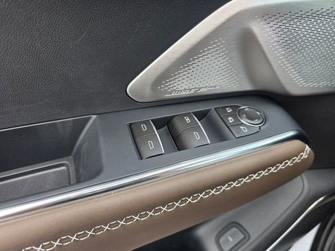 New 2026 GMC Acadia Denali Ultimate FWD image 31
