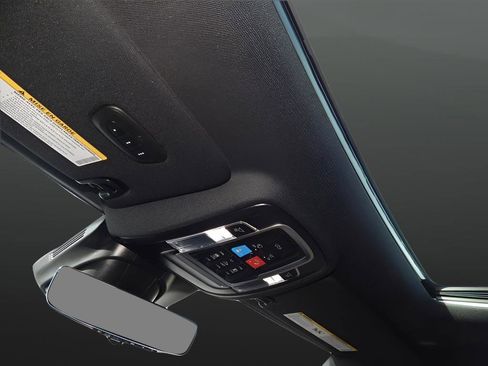 Used 2025 RAM 3500 Limited image 22