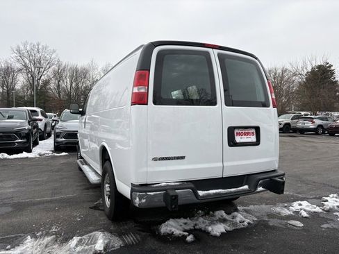 Used 2024 Chevrolet Express 2500 w/ Driver Convenience Package image 3