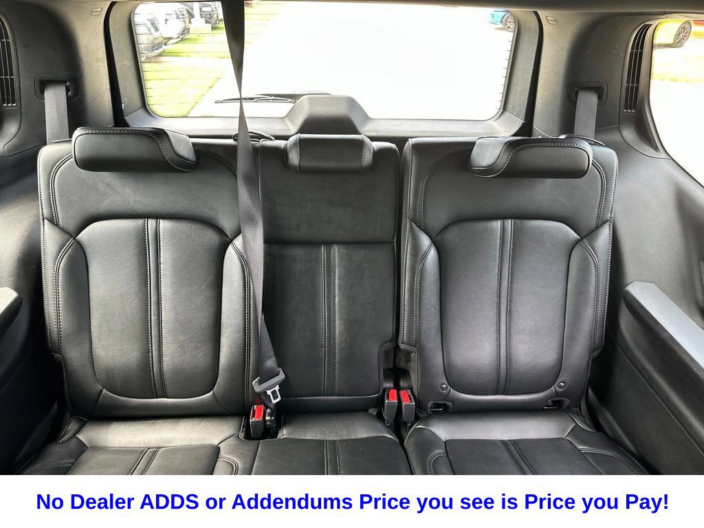 Used 2024 Jeep Wagoneer Series II w/ Flexible Seating Group RWD image 36