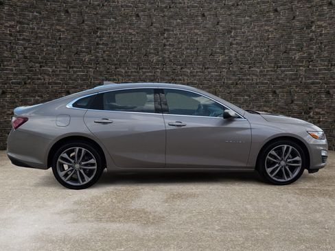 Used 2023 Chevrolet Malibu LT FWD image 3