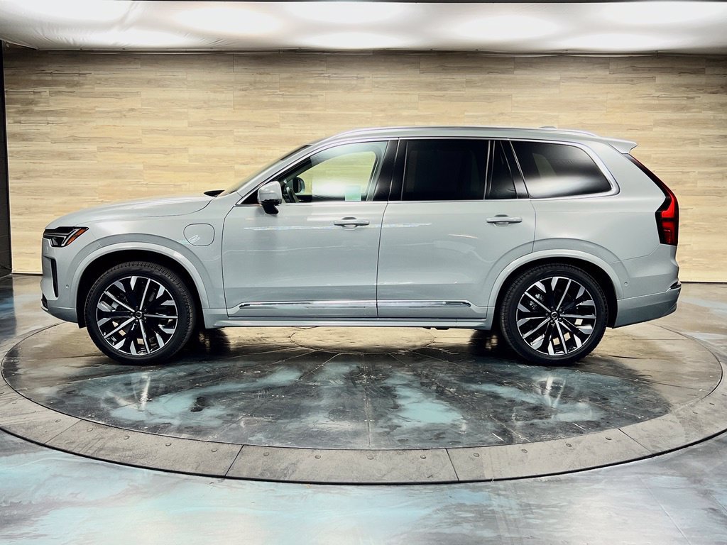 Used 2026 Volvo XC90 T8 Ultra w/ Protection Package Premier AWD/4WD image 27