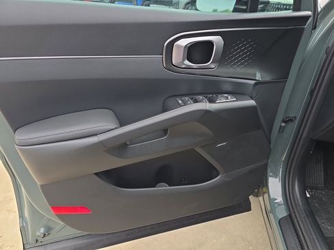 New 2026 Kia Sorento EX FWD image 18