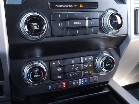 Used 2020 Ford F150 Platinum w/ Equipment Group 701A Luxury image 51