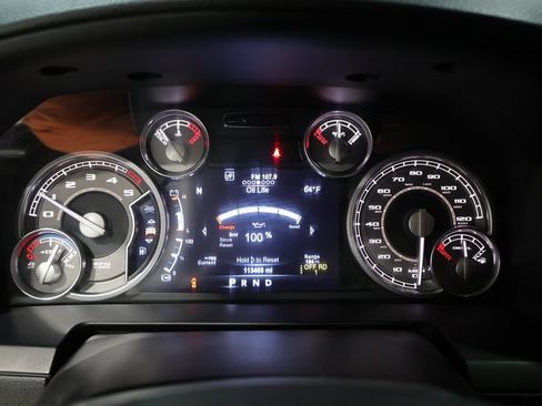Used 2015 RAM 1500 Limited AWD/4WD image 37