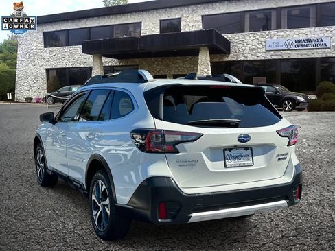 Used 2022 Subaru Outback Touring AWD/4WD image 6