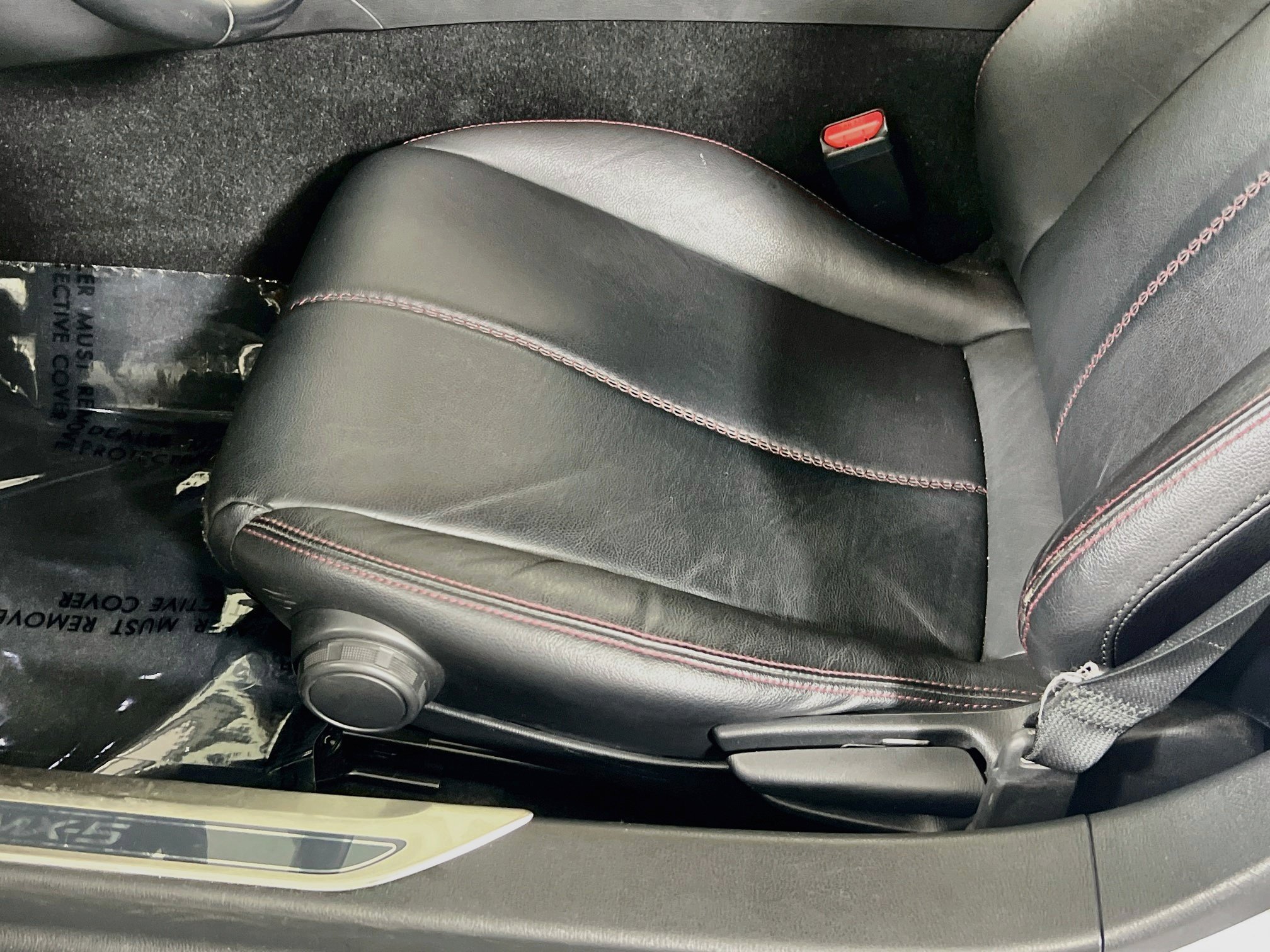 Used 2018 MAZDA MX-5 Miata RF Grand Touring w/ Appearance Package RWD image 17