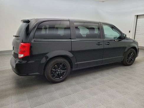 Used 2020 Dodge Grand Caravan SXT w/ Driver Convenience Group FWD image 10