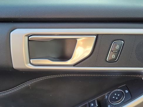 Used 2023 Ford Explorer XLT RWD image 14