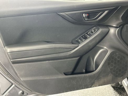 Used 2023 Subaru Crosstrek 2.0i AWD/4WD image 29