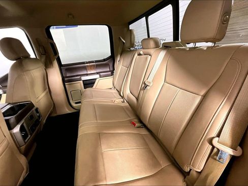 Used 2019 Ford F150 Lariat w/ Equipment Group 501A Mid image 21