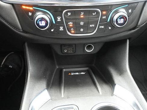 Used 2023 Chevrolet Traverse High Country w/ LPO, Floor Liner Package FWD image 46