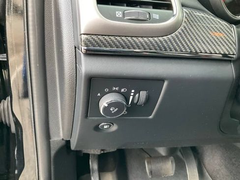 Used 2017 Jeep Grand Cherokee SRT AWD/4WD image 10