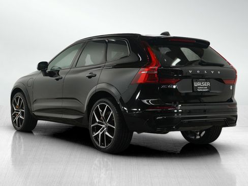 Used 2023 Volvo XC60 T8 Polestar image 3