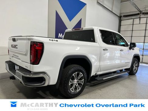 Used 2023 GMC Sierra 1500 SLT w/ SLT Convenience Package image 5