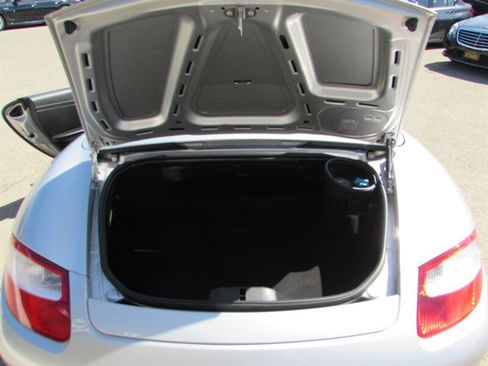 Used 2005 Porsche Boxster RWD image 22