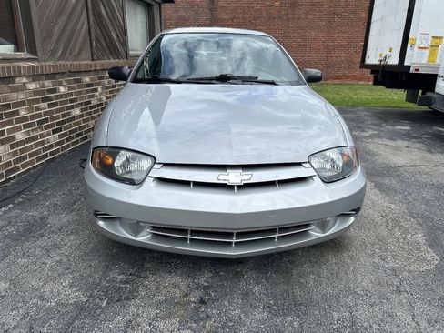 Used 2004 Chevrolet Cavalier Sedan w/ Preferred Equipment Group FWD image 6