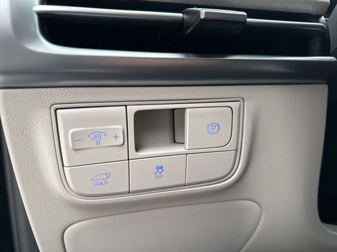 New 2026 Hyundai Tucson Limited image 34