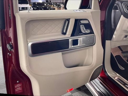 Certified 2024 Mercedes-Benz G 63 AMG 4MATIC image 15