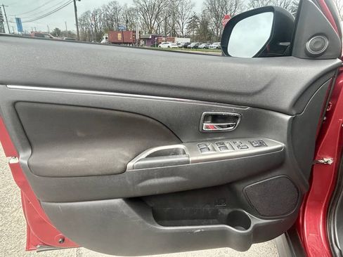 Used 2019 Mitsubishi Outlander Sport FWD image 11