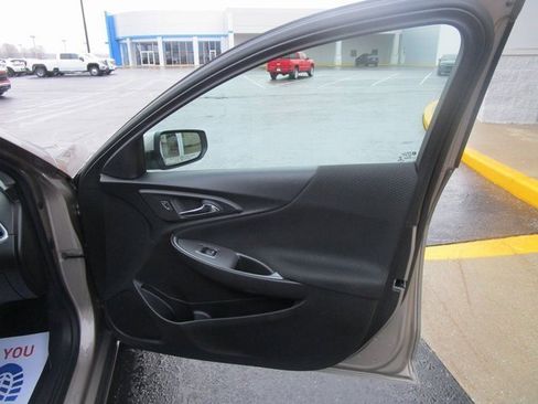 Certified 2024 Chevrolet Malibu LT image 26