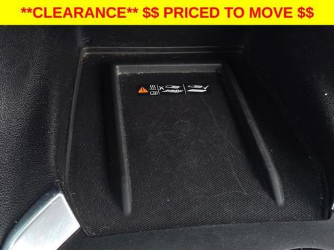 Certified 2023 Chevrolet Traverse LT w/ LT Premium Package AWD/4WD image 29