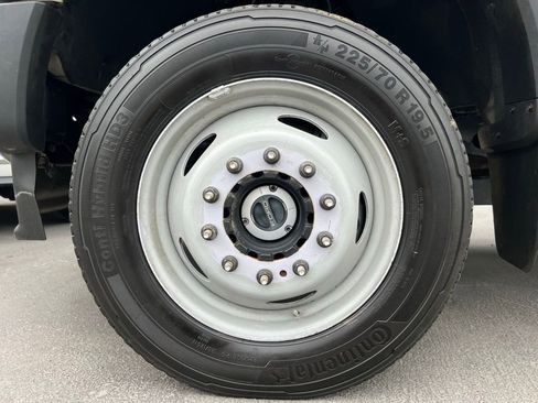 Used 2020 Ford F450 XL w/ Power Equipment Group image 28