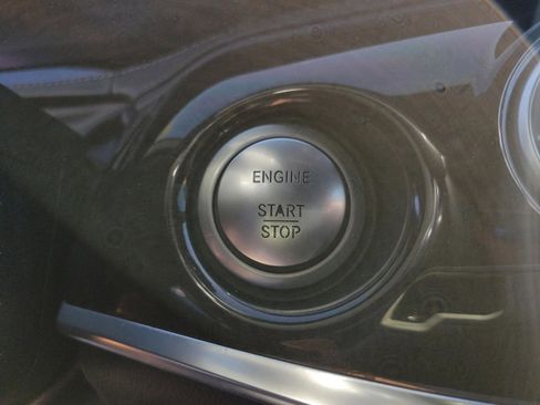 Used 2016 Mercedes-Benz S 550 4MATIC Sedan image 20