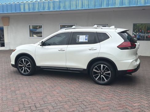 Used 2020 Nissan Rogue SL FWD image 3