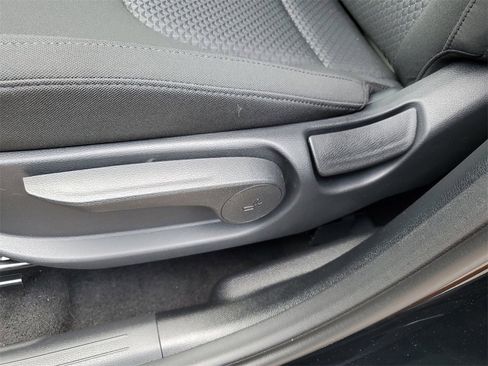 New 2026 Kia Sportage LX image 7