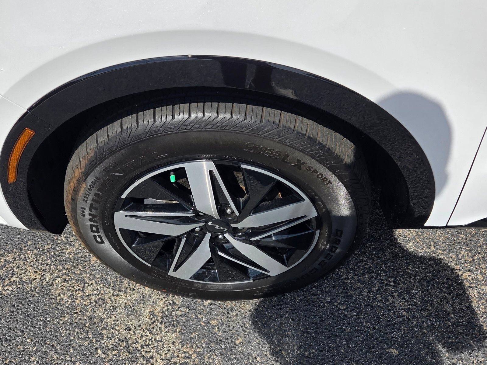 Used 2023 Kia Sorento EX FWD image 19