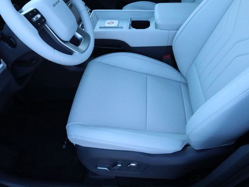 New 2026 Hyundai Santa Fe SEL image 16