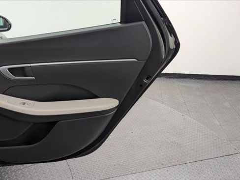 Used 2025 Hyundai Sonata SEL FWD image 21