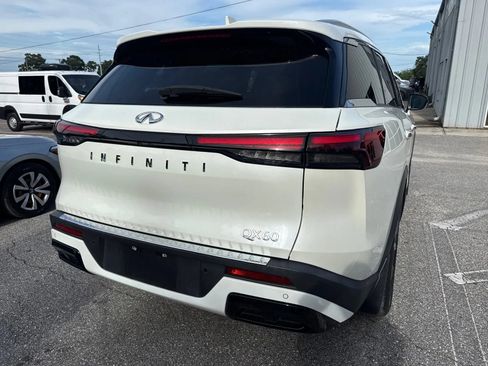Used 2023 INFINITI QX60 Luxe w/ Cargo Package FWD image 8