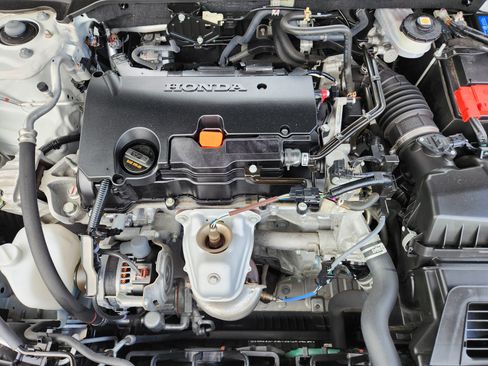 Used 2023 Honda Civic Sport image 9