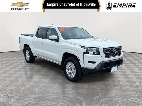 Used 2022 Nissan Frontier SV w/ Technology Package image 1