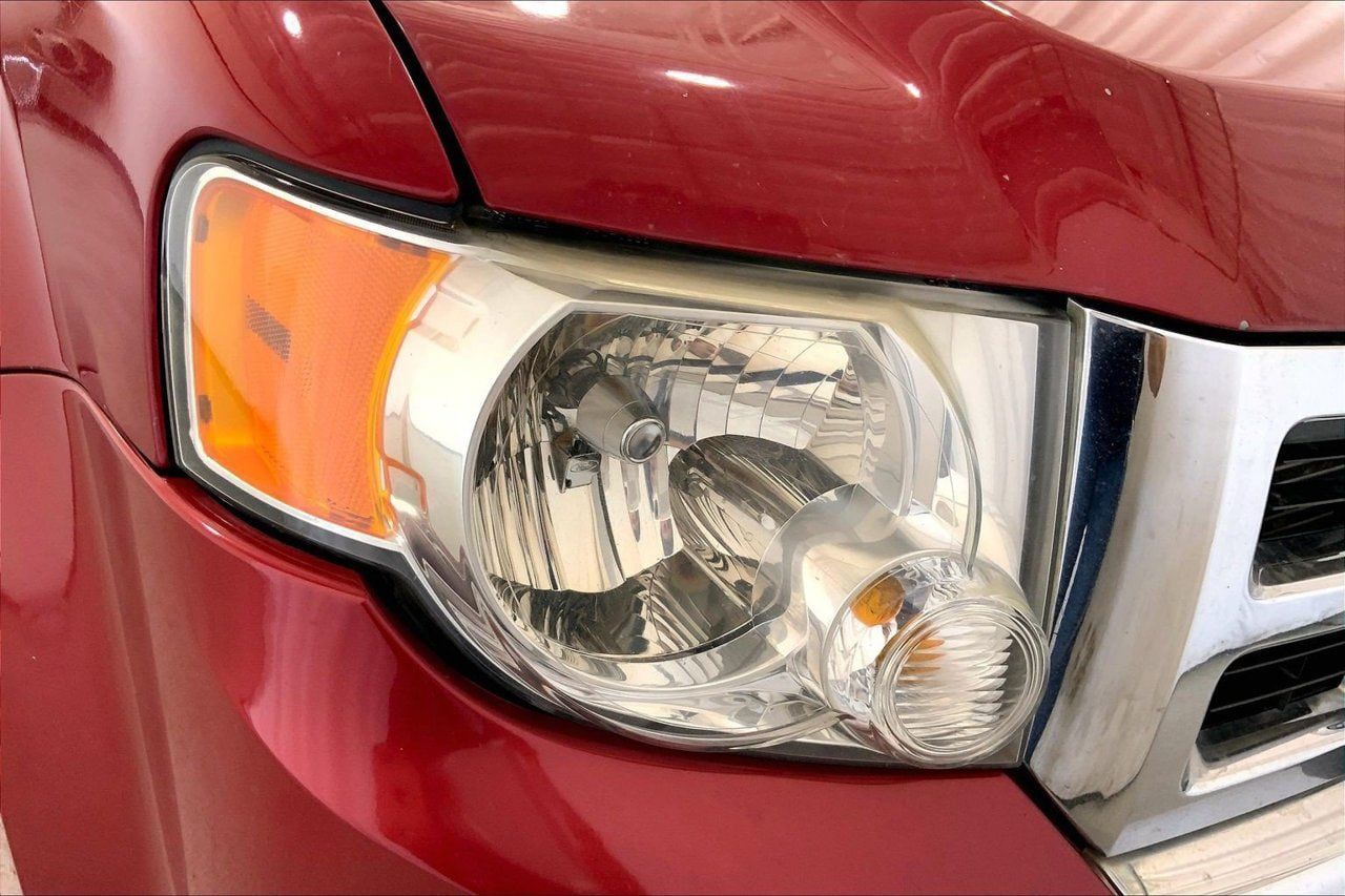 Used 2012 Ford Escape Limited FWD image 12