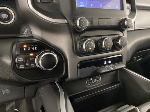 Used 2022 RAM 1500 Big Horn AWD/4WD image 29