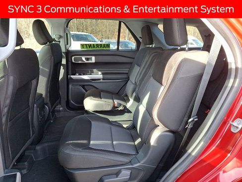 Used 2022 Ford Explorer XLT w/ Class IV Trailer Tow Package image 10