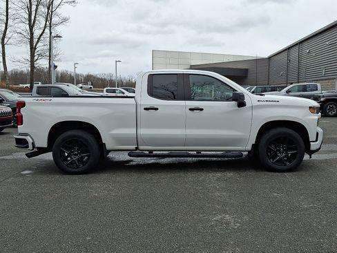 Certified 2022 Chevrolet Silverado 1500 Custom w/ Rally Edition image 7