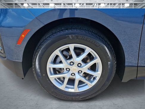 Certified 2024 Chevrolet Equinox LS FWD image 10